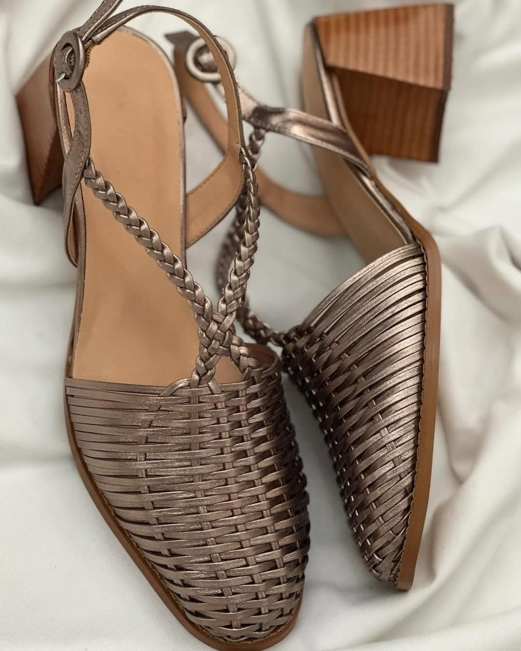 Xenia | Block Heel Pointed-Toe Pump