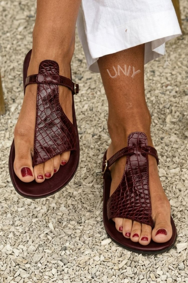 Ursula | Croc-Effect Buckle Sandal