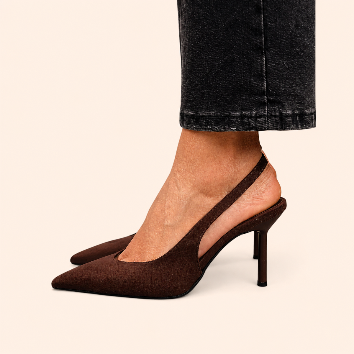 Vera | Pointed-Toe Slingback Heels