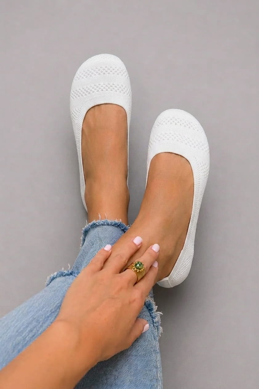 Cara | Supportive Fabric Sneakers