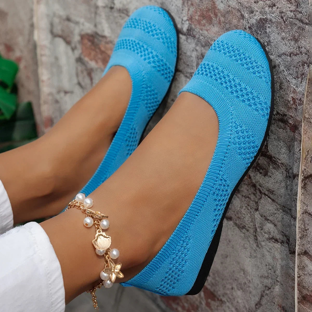 Cara | Supportive Fabric Sneakers
