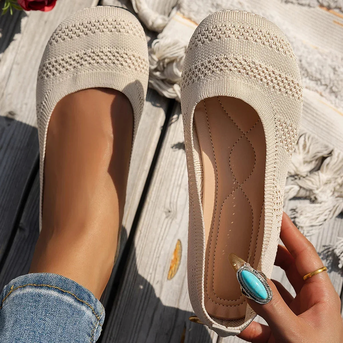 Cara | Supportive Fabric Sneakers