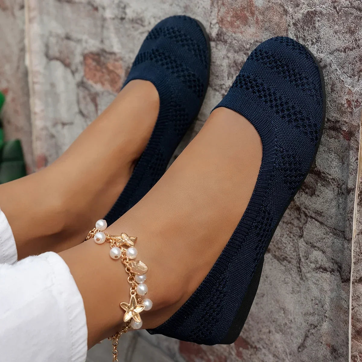 Cara | Supportive Fabric Sneakers