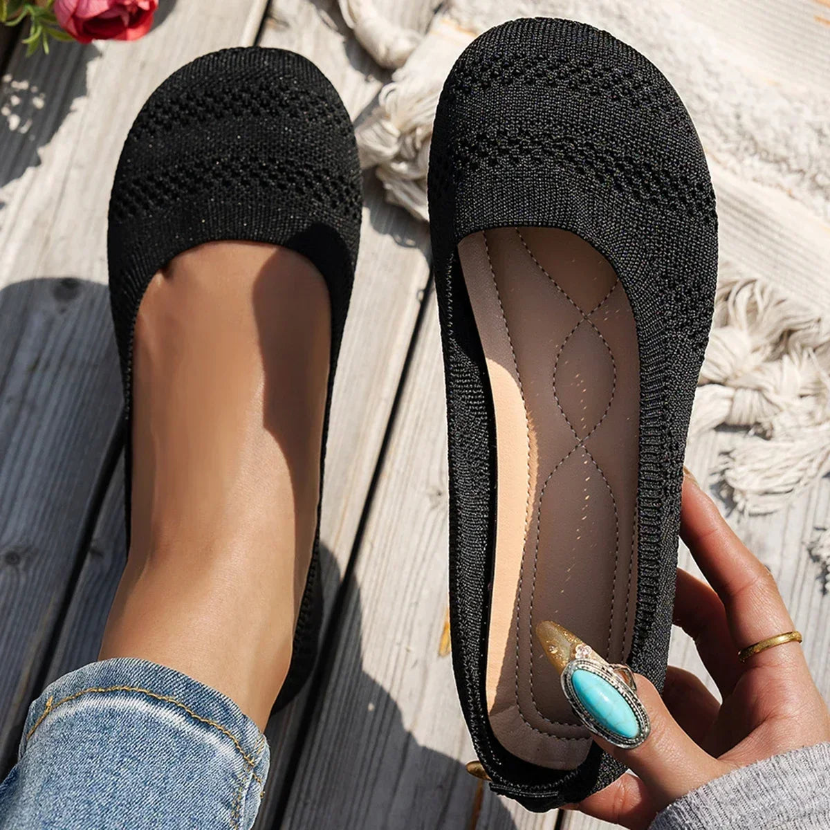 Cara | Supportive Fabric Sneakers